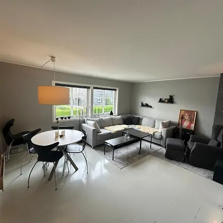 Perfect For Ons 2026, 1 Bedroom *